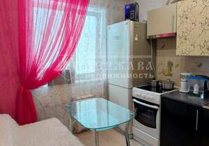 2-к квартира, вторичка, 43м2, 1/5 этаж