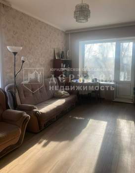 2-к квартира, вторичка, 55м2, 3/5 этаж
