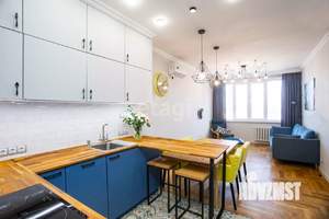 4-к квартира, вторичка, 100м2, 2/18 этаж