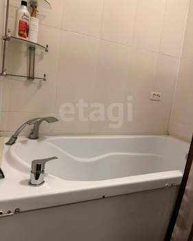 2-к квартира, вторичка, 49м2, 3/5 этаж