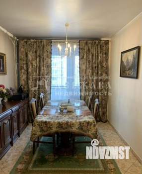 4-к квартира, вторичка, 110м2, 4/10 этаж