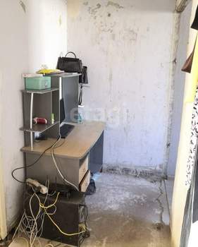 4-к квартира, вторичка, 74м2, 8/9 этаж