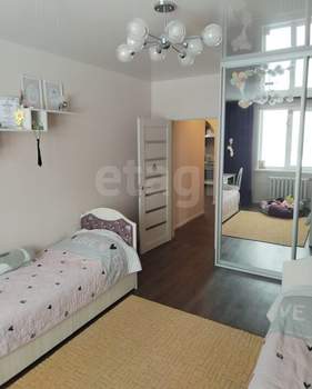 3-к квартира, вторичка, 61м2, 4/5 этаж