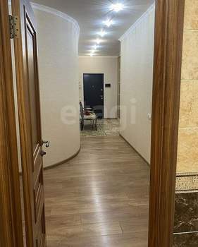 4-к квартира, вторичка, 105м2, 5/13 этаж