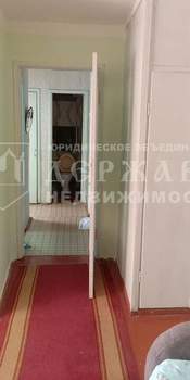 2-к квартира, вторичка, 41м2, 1/5 этаж