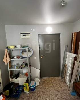 Студия квартира, вторичка, 33м2, 1/9 этаж