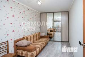 3-к квартира, вторичка, 56м2, 5/5 этаж