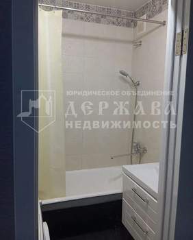 2-к квартира, вторичка, 53м2, 8/8 этаж