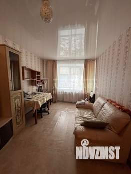 2-к квартира, вторичка, 61м2, 1/6 этаж