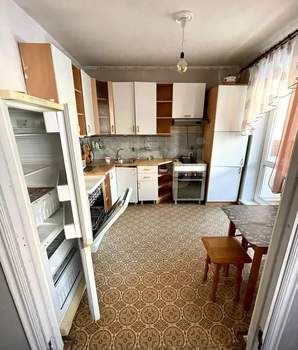 4-к квартира, вторичка, 88м2, 3/10 этаж