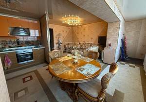 3-к квартира, вторичка, 83м2, 8/10 этаж