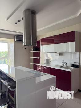 4-к квартира, вторичка, 134м2, 10/11 этаж