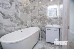 2-к квартира, вторичка, 60м2, 9/15 этаж