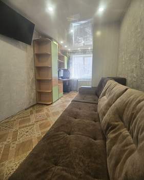 2-к квартира, вторичка, 44м2, 1/5 этаж