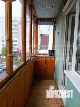 4-к квартира, вторичка, 74м2, 3/9 этаж