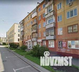 4-к квартира, вторичка, 61м2, 5/5 этаж