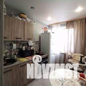 2-к квартира, вторичка, 42м2, 9/9 этаж