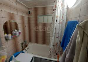 2-к квартира, вторичка, 44м2, 1/5 этаж