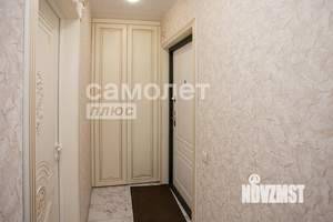 2-к квартира, вторичка, 63м2, 8/9 этаж