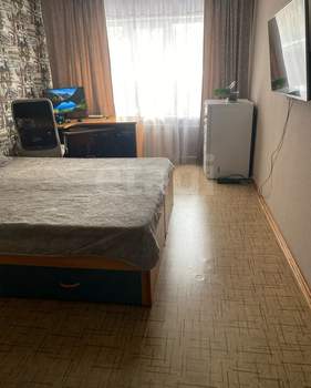 3-к квартира, вторичка, 61м2, 1/5 этаж