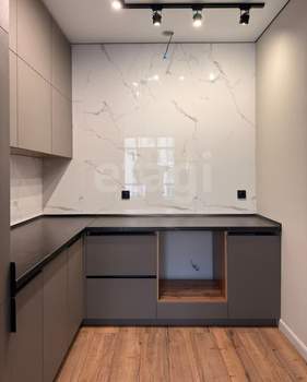 2-к квартира, вторичка, 43м2, 3/5 этаж