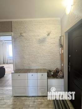 3-к квартира, вторичка, 70м2, 1/9 этаж