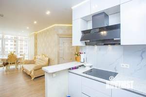 4-к квартира, вторичка, 81м2, 4/15 этаж