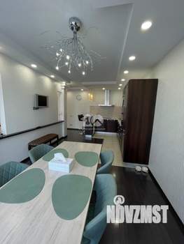 4-к квартира, вторичка, 140м2, 3/6 этаж