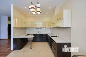 4-к квартира, вторичка, 105м2, 4/5 этаж