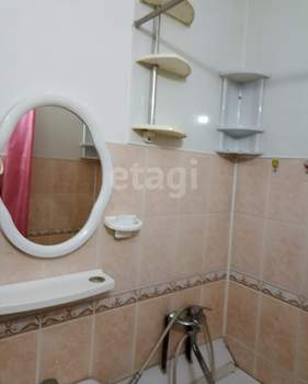 2-к квартира, вторичка, 44м2, 1/5 этаж