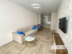 3-к квартира, вторичка, 74м2, 7/7 этаж