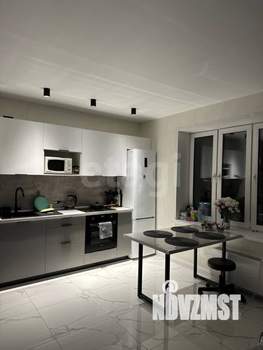 2-к квартира, вторичка, 41м2, 1/9 этаж