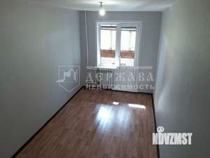 3-к квартира, вторичка, 60м2, 1/10 этаж