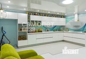 2-к квартира, вторичка, 74м2, 1/6 этаж