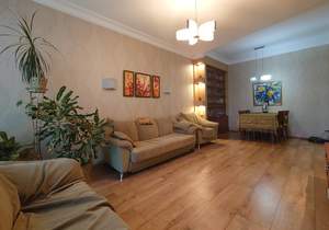 4-к квартира, вторичка, 110м2, 4/6 этаж