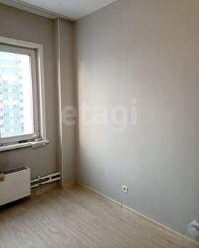 3-к квартира, вторичка, 70м2, 10/16 этаж