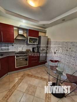 3-к квартира, вторичка, 60м2, 1/9 этаж