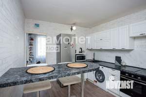 3-к квартира, вторичка, 47м2, 8/9 этаж