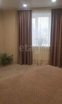 4-к квартира, вторичка, 104м2, 2/8 этаж