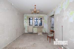 4-к квартира, вторичка, 61м2, 3/5 этаж