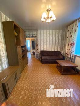 3-к квартира, вторичка, 55м2, 1/2 этаж