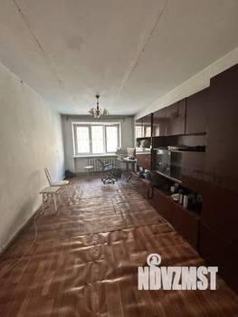3-к квартира, вторичка, 59м2, 1/5 этаж