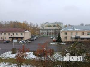 3-к квартира, вторичка, 64м2, 4/9 этаж
