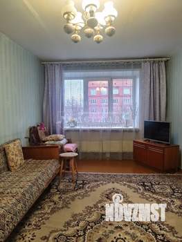 4-к квартира, вторичка, 63м2, 3/5 этаж