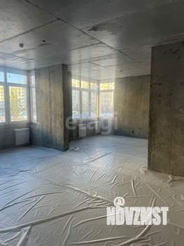 3-к квартира, вторичка, 84м2, 1/8 этаж
