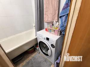 3-к квартира, вторичка, 59м2, 9/9 этаж
