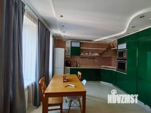 3-к квартира, вторичка, 110м2, 8/9 этаж