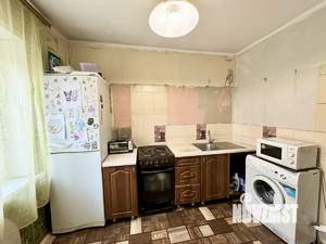 3-к квартира, вторичка, 65м2, 1/9 этаж