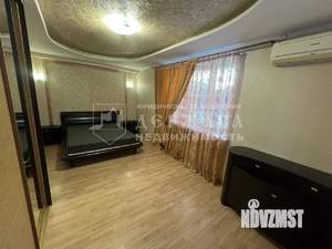 4-к квартира, вторичка, 100м2, 3/15 этаж