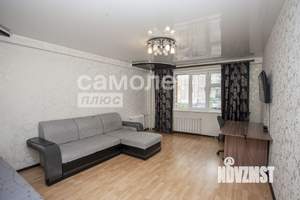 2-к квартира, вторичка, 65м2, 1/9 этаж